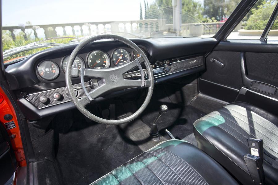 Торпедо Porsche 911 S 2.0 Coupe 1968 года  (фото 14 из 33)